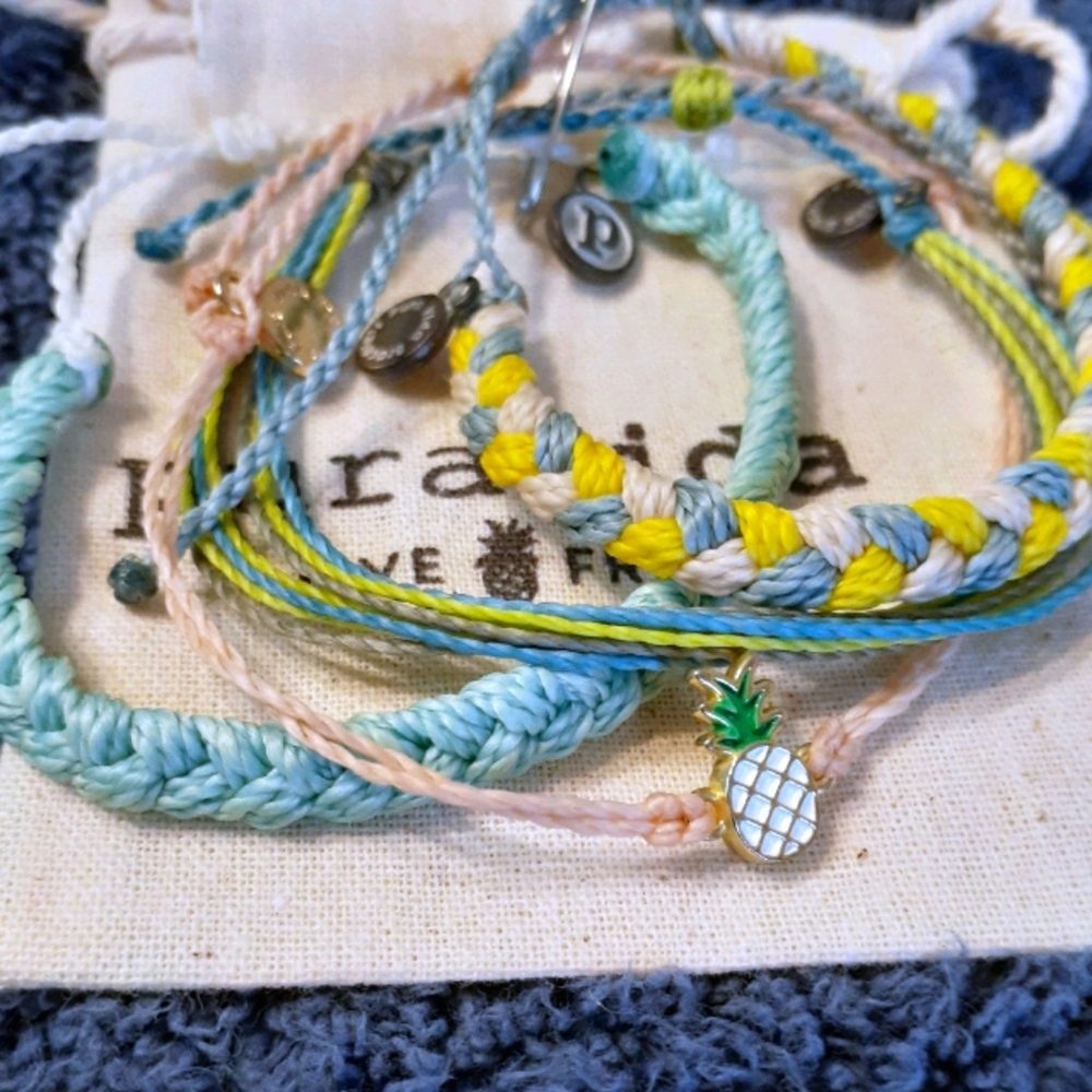 SOLD Pura Vida mixed summer colors pack - Picture 3 of 3